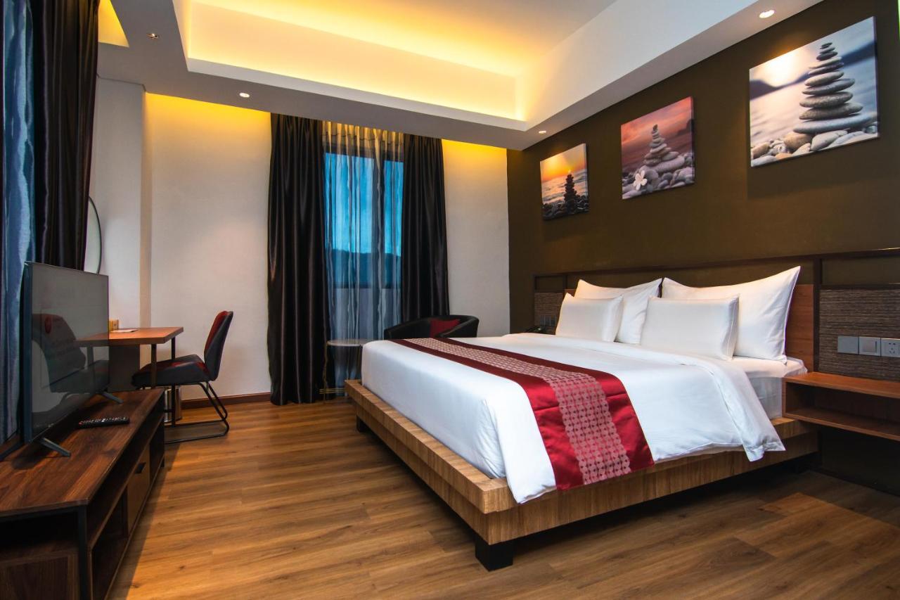 Parkside Gayo Petro Hotel Takengon Dış mekan fotoğraf