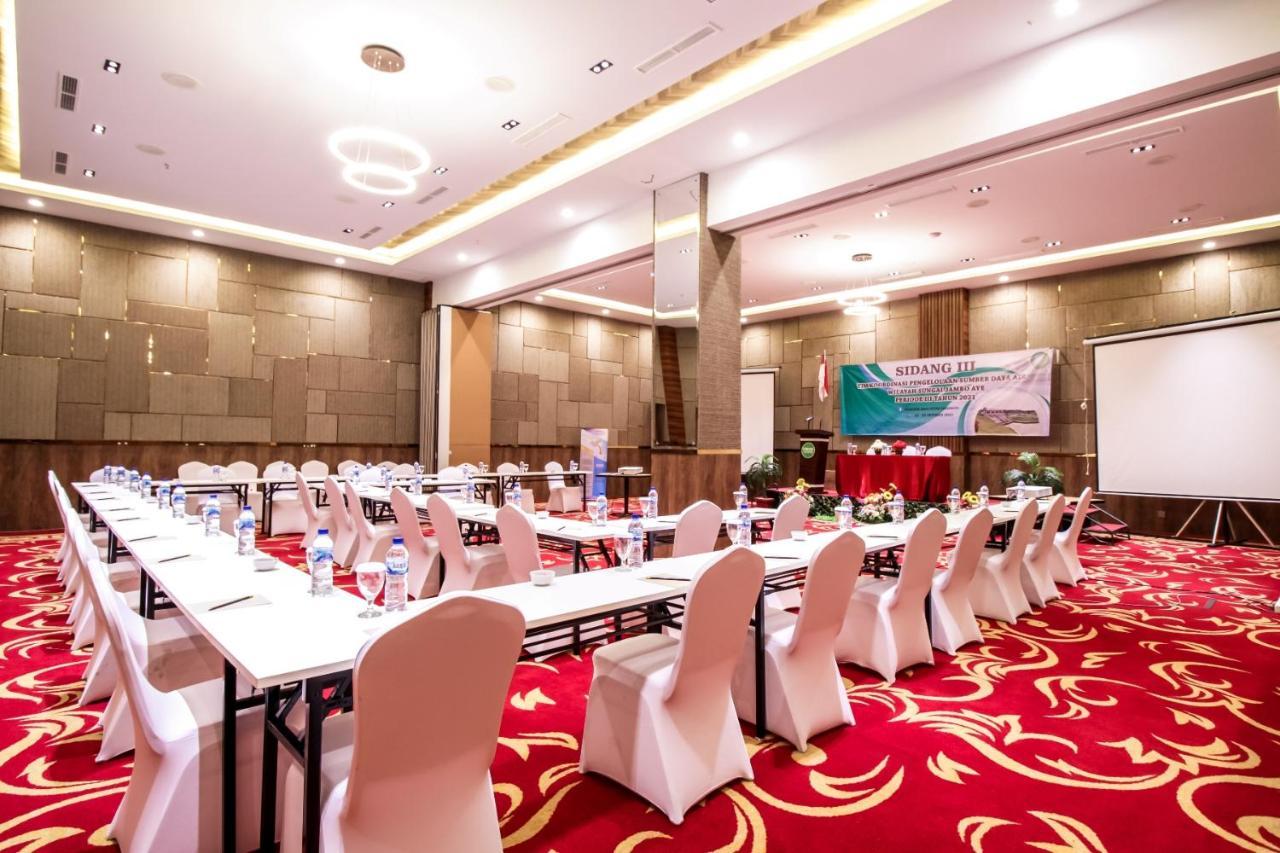 Parkside Gayo Petro Hotel Takengon Dış mekan fotoğraf