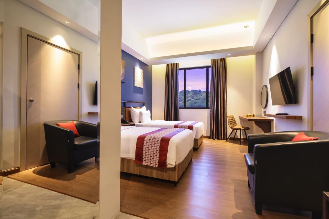 Parkside Gayo Petro Hotel Takengon Dış mekan fotoğraf